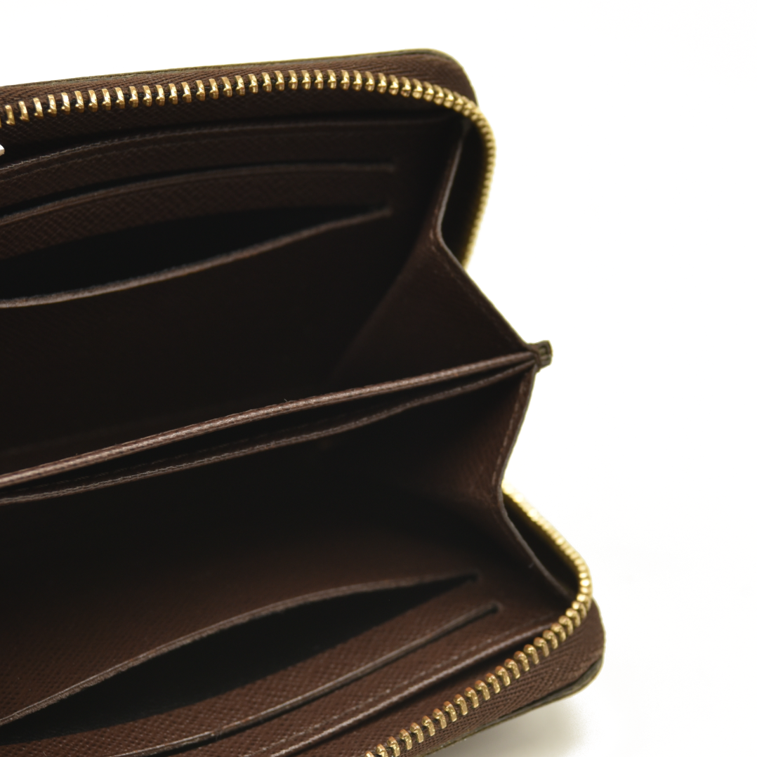Louis Vuitton  Damier Ebene Zippy Coin Purse SN4191