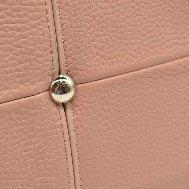 LOUIS VUITTON Taurillon Pernelle Magnolia MI2187