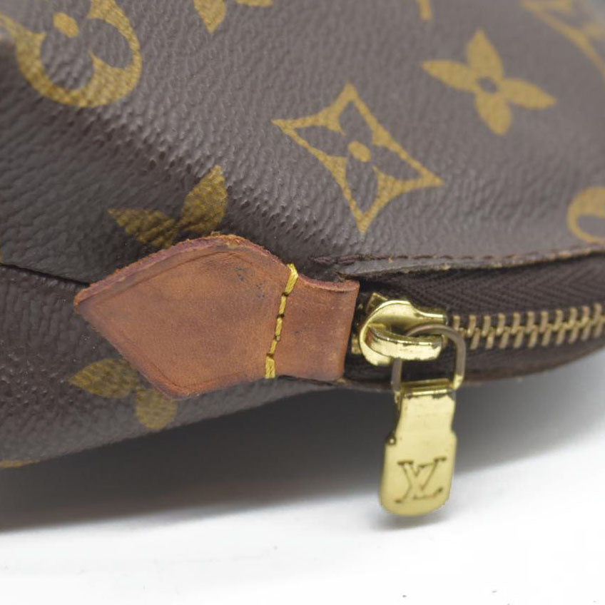 $600 Louis Vuitton  Monogram Cosmetic Pouch