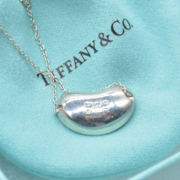 $650 Tiffany & Co. Elsa Peretti Bean Design Pendant in Sterling Silver, 18 mm