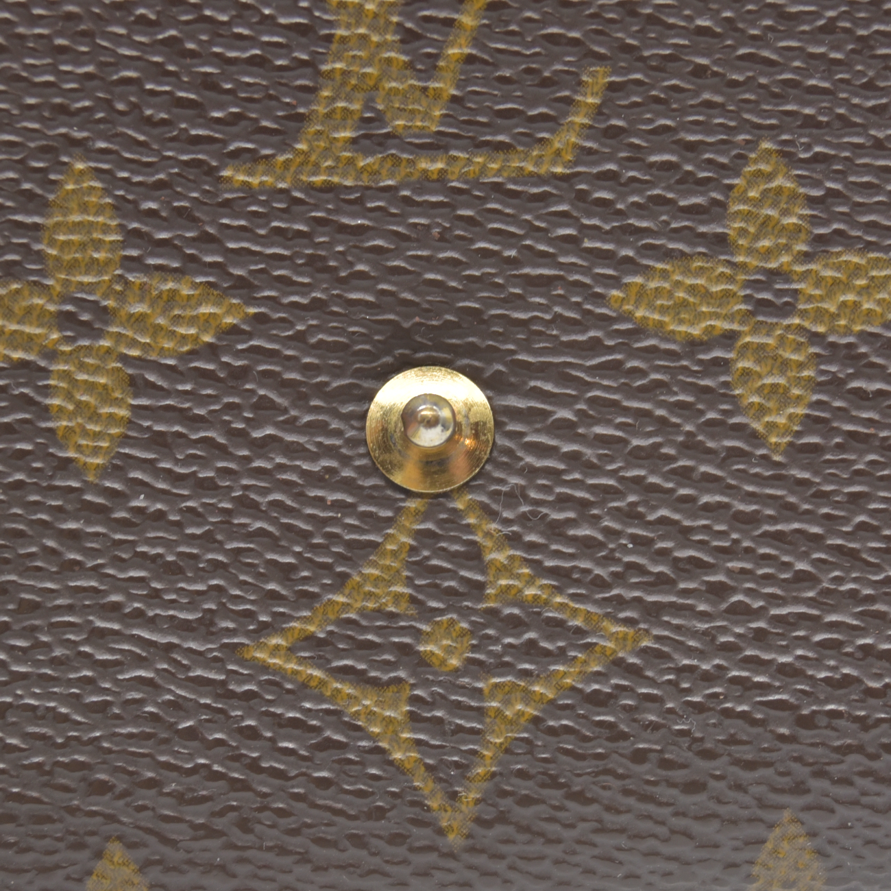 $450 Louis Vuitton Monogram Porte-Monnaie Plat Coin Purse