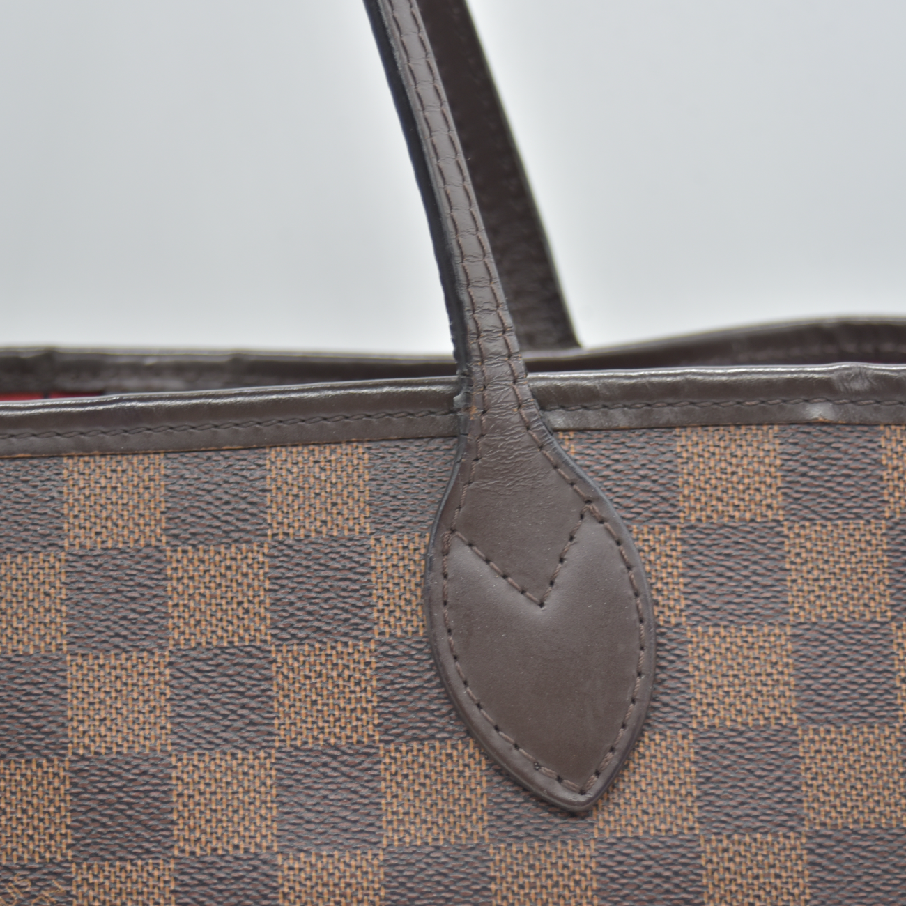 $2240 2017 Louis Vuitton Damier Ebene Neverfull MM Cherry Red Interior GI3167