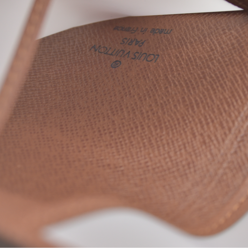 $435 2003 Louis Vuitton Taiga ID Card Holder Wallet  SP0073