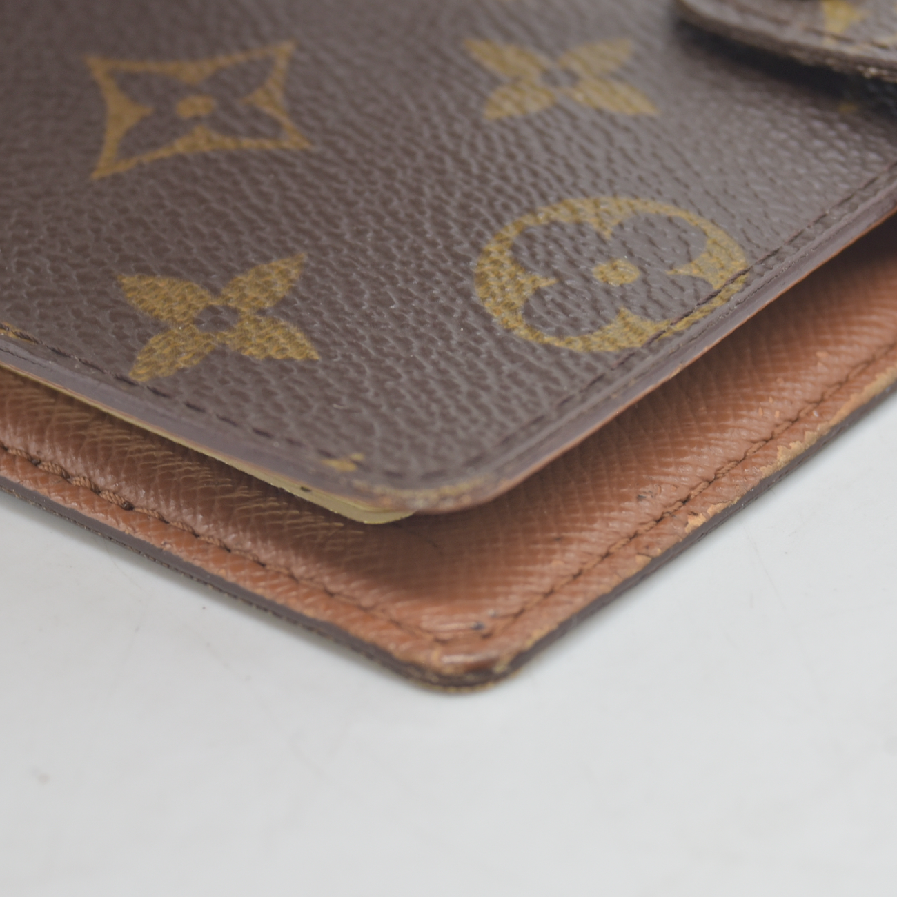 $505 1998 LOUIS VUITTON Monogram Small Ring Agenda Cover CA1908