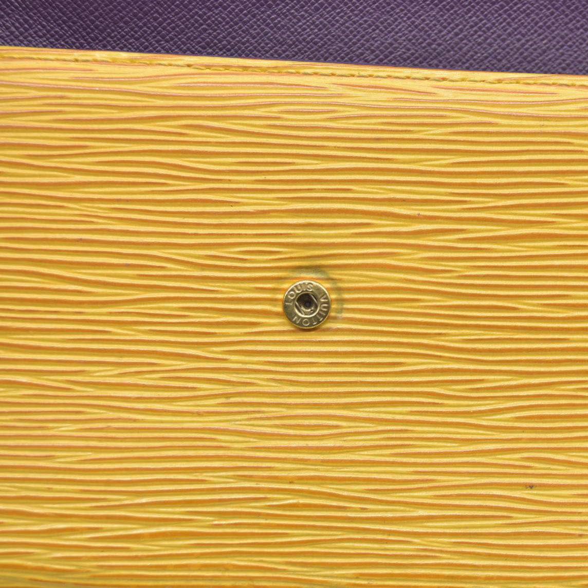 Louis Vuitton Vintage 1996 Yellow Epi Leather Tri-Fold Sarah sWallet CA0090