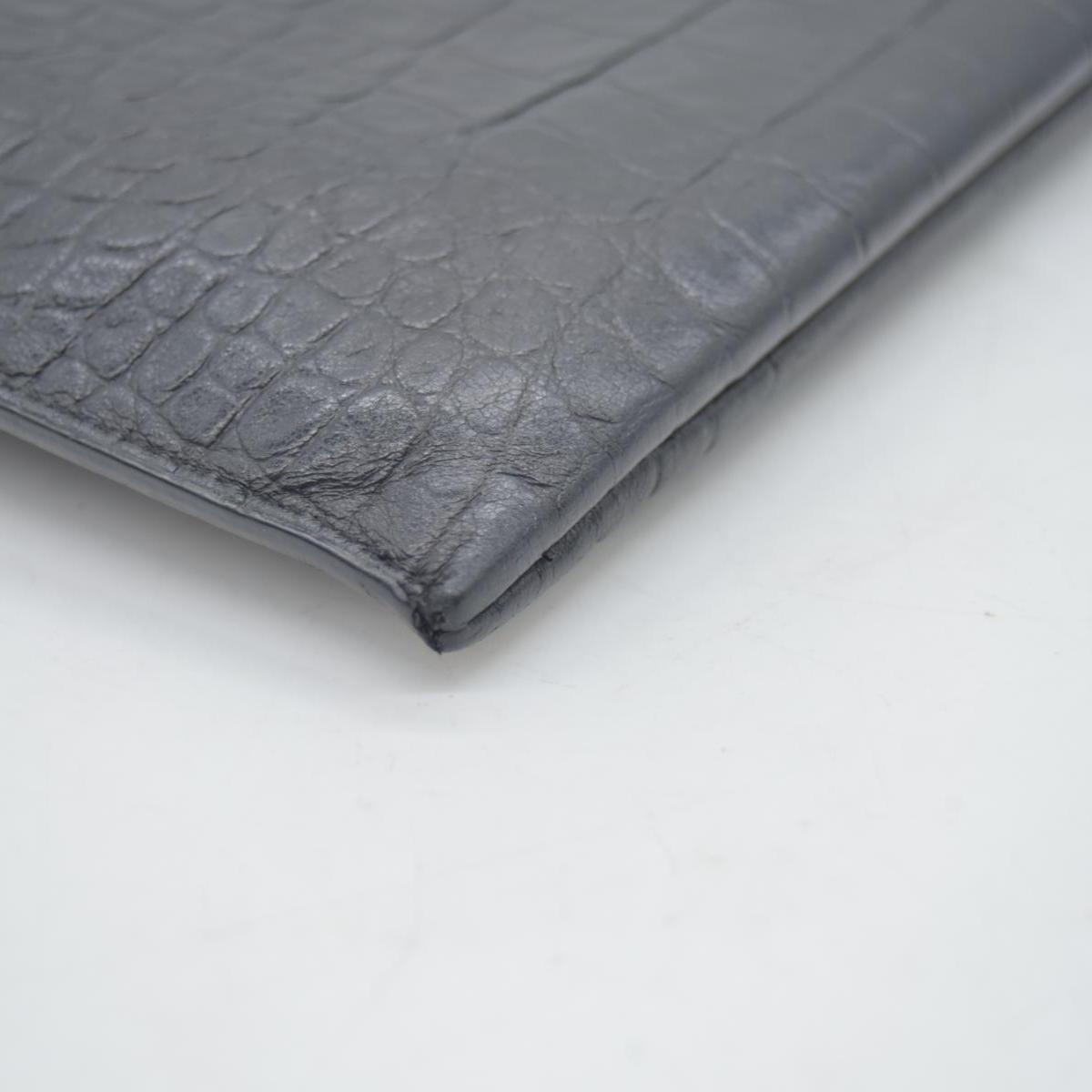 $990 Saint Laurent Croc Monogram Embossed Zip Clutch Black 2018
