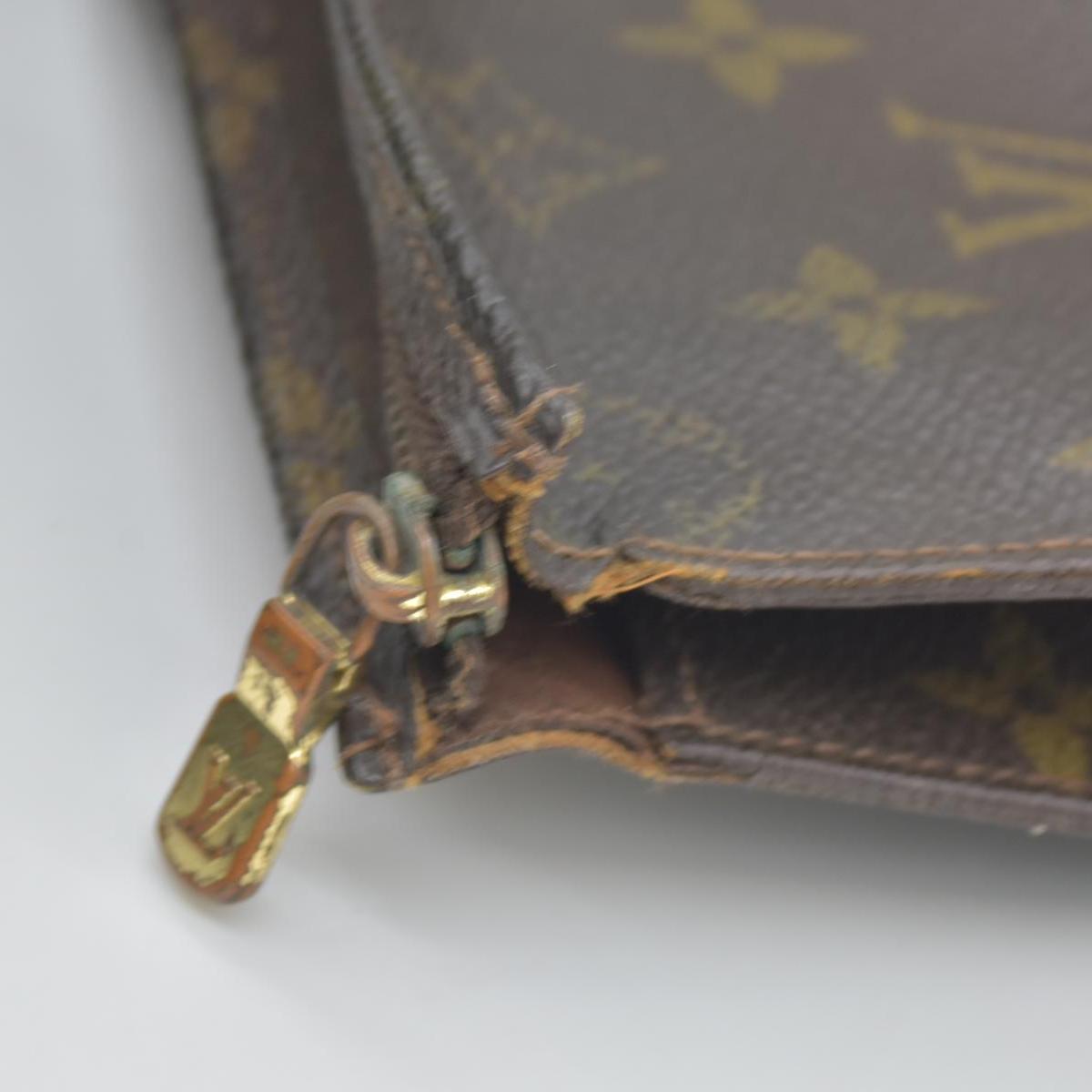 $1120 1987 LOUIS VUITTON Monogram Toiletry 26 871TH