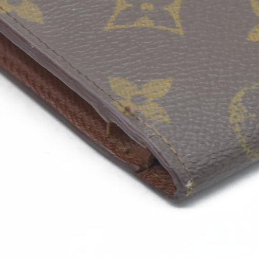 $720 Louis Vuitton 1999 LV Monogram French Purse