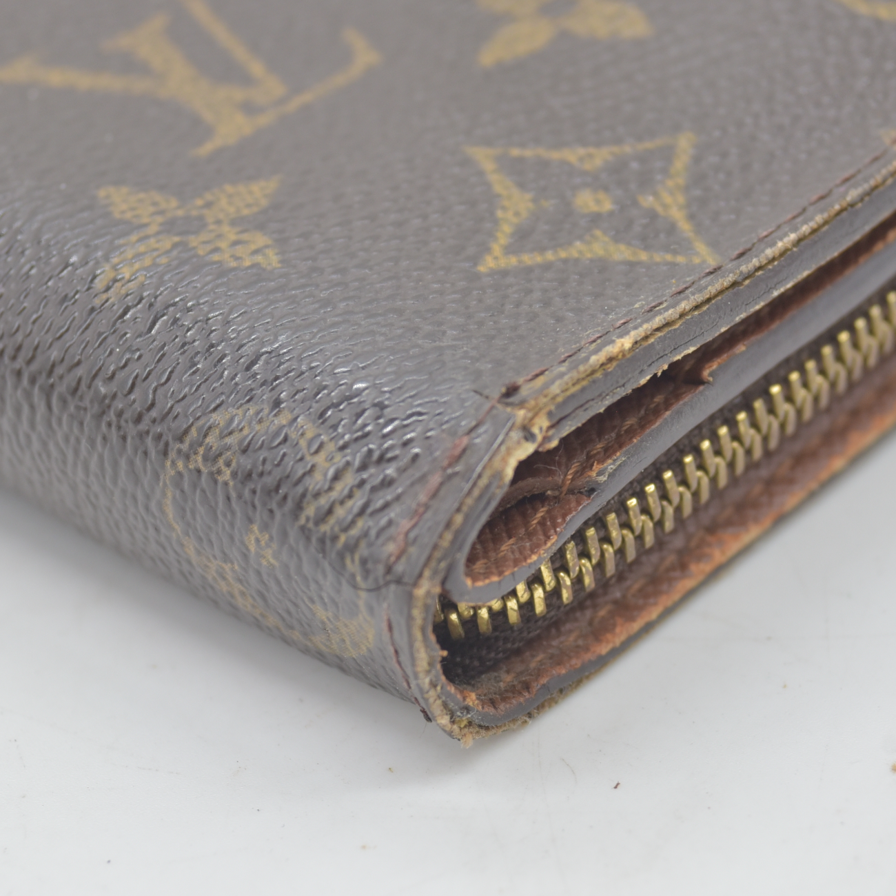 $590 2003 Louis Vuitton Monogram Compact Zip Bifold Wallet Brown CA0063