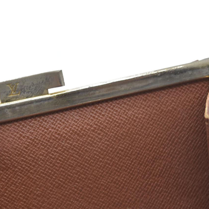 $720 Louis Vuitton 1999 LV Monogram French Purse