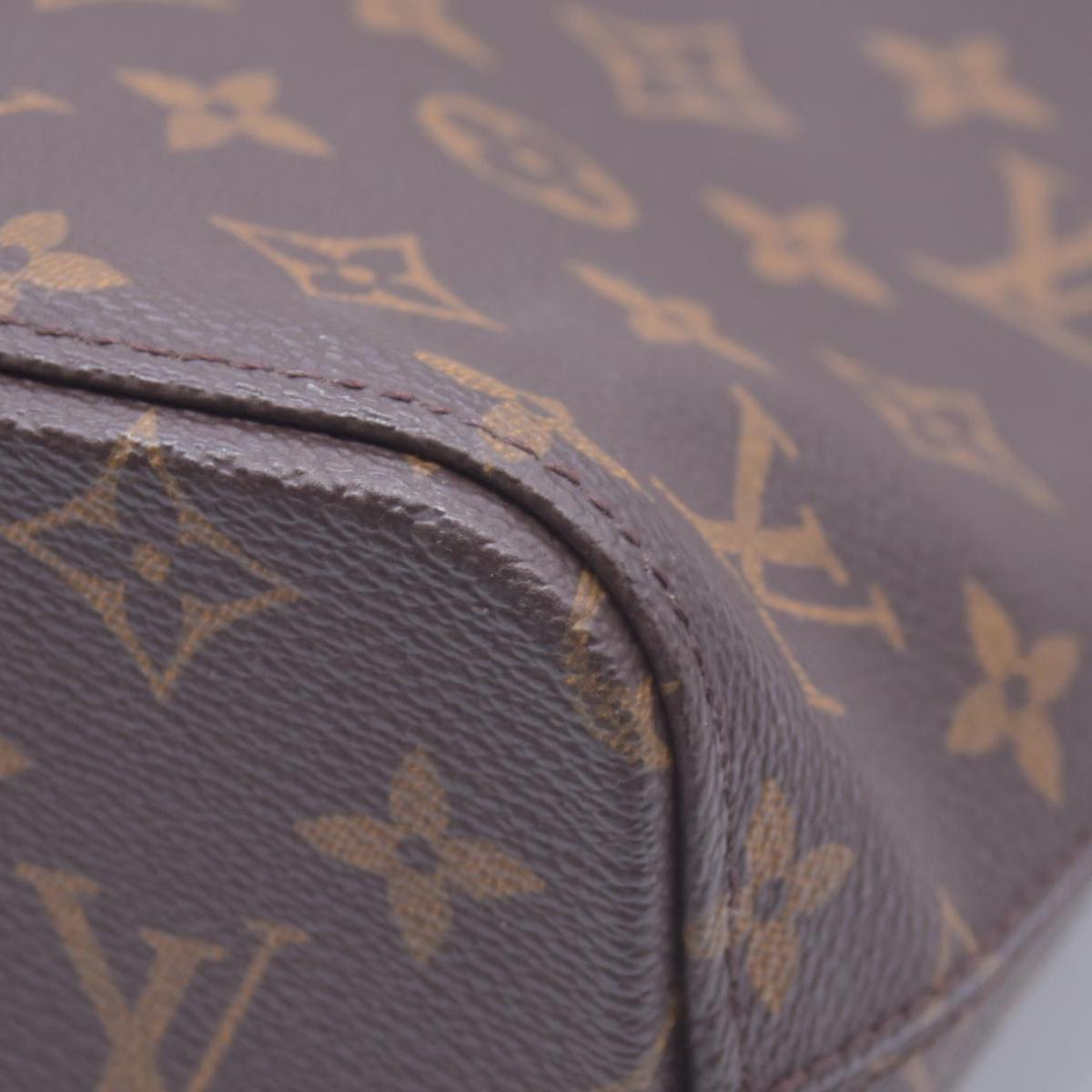 Louis Vuitton Monogram Luco Tote CONSIGNMENT 10021075