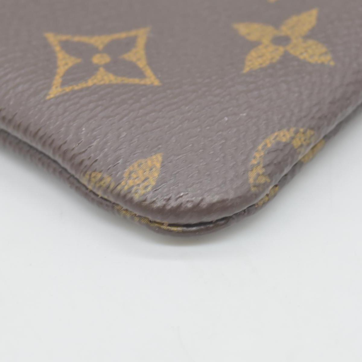 $345 Louis Vuitton Monogram Key Pouch CONSIGNMENT CT3179