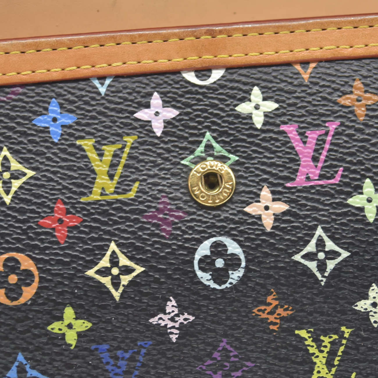 $720 2005 Louis Vuitton Monogram Multicolor Porte Tresor International Wallet Black TH0065