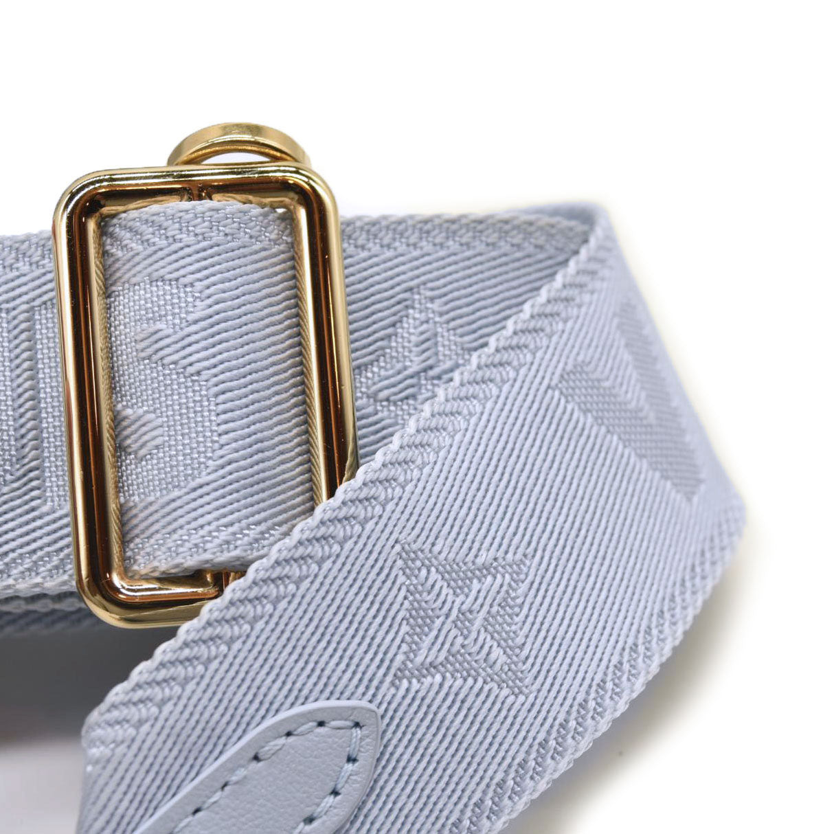 LOUIS VUITTON Calfskin Bubblegram Wallet On Strap Ice Blue