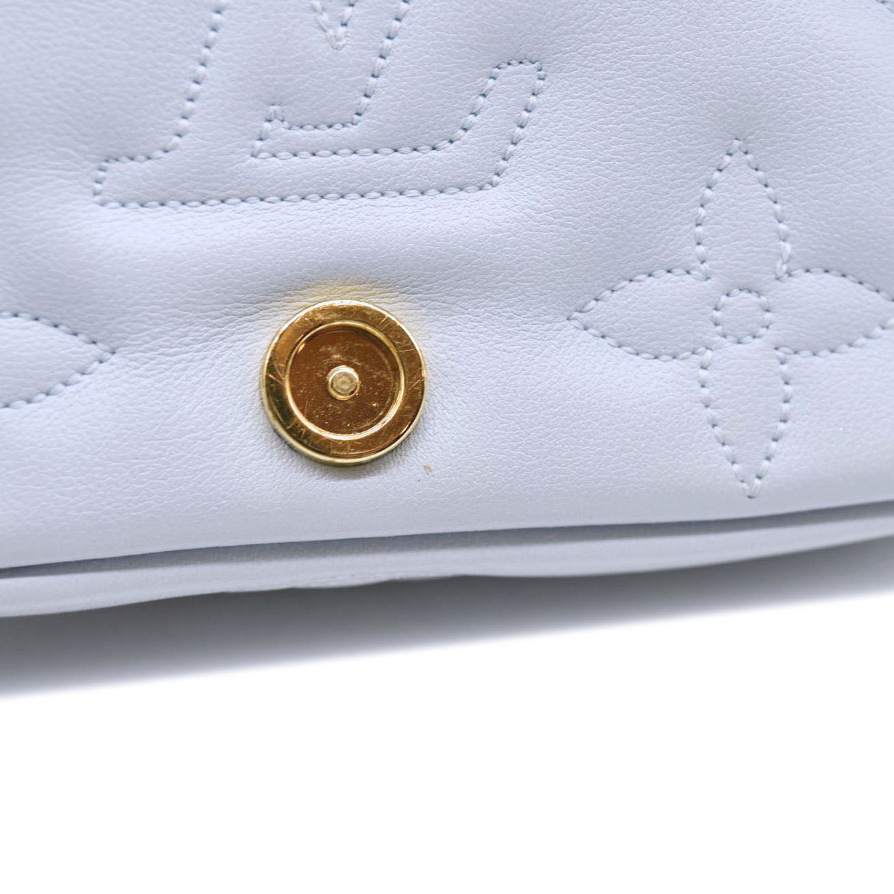LOUIS VUITTON Calfskin Bubblegram Wallet On Strap Ice Blue