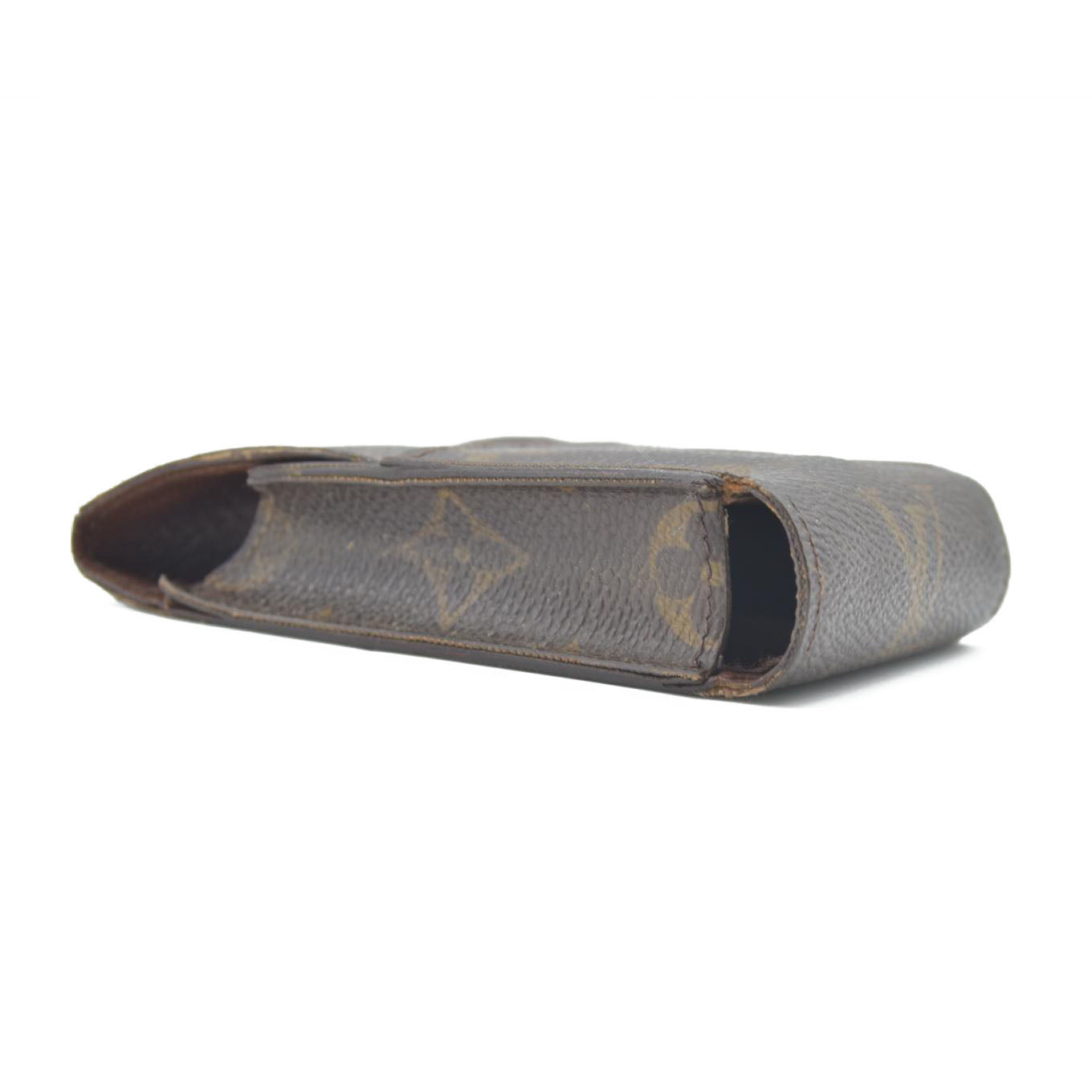 $295 Louis Vuitton Vintage Smoke Case Monogram CT1015
