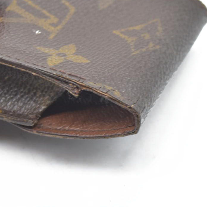 $295 Louis Vuitton Vintage Smoke Case Monogram CT1015