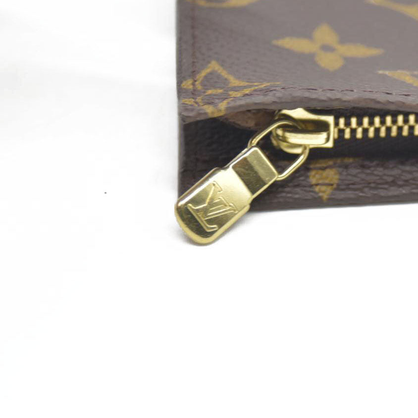 Louis Vuitton Monogram Bucket Pouch 23 VI0979