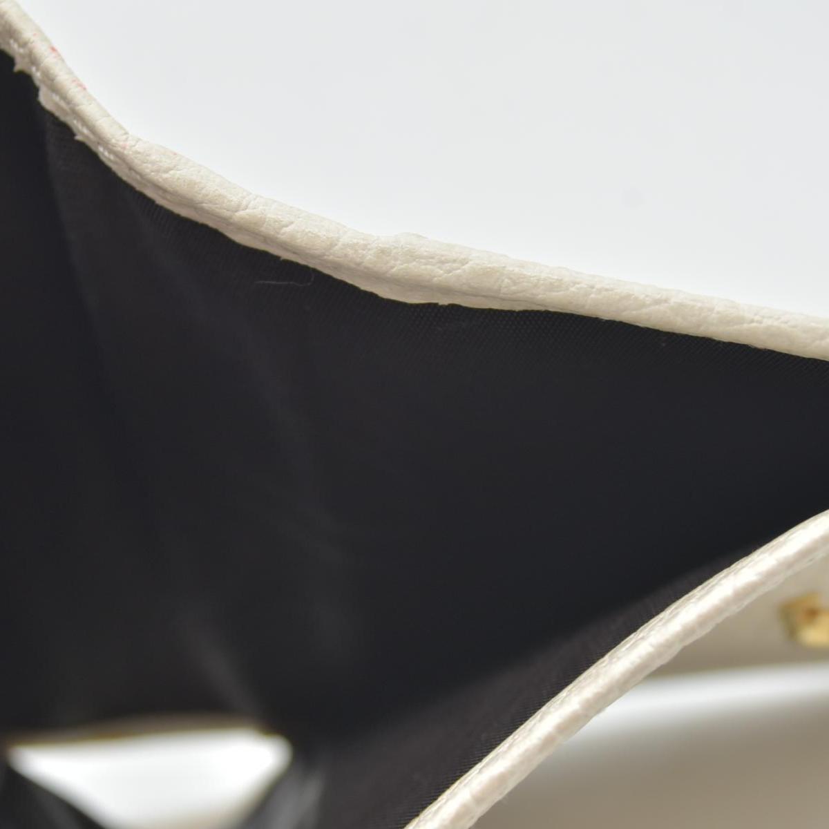 $520 Gucci Pebbled Calfskin GG Marmont Card Case White