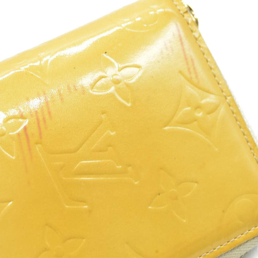 $490 Louis Vuitton Monogram Vernis Patent Leather Broom Zip Around Wallet MI0999