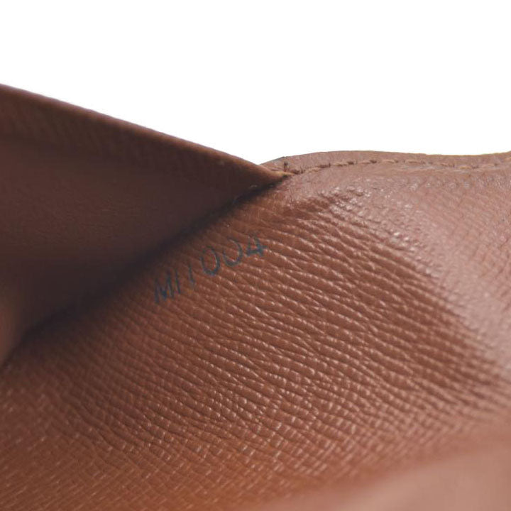 Louis Vuitton  Monogram Passport Cover NM MI1004