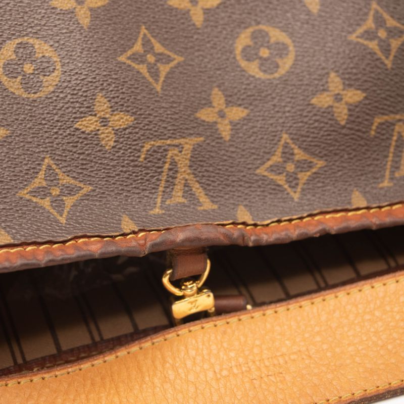 Louis Vuitton Delightful MM Monogram Hobo