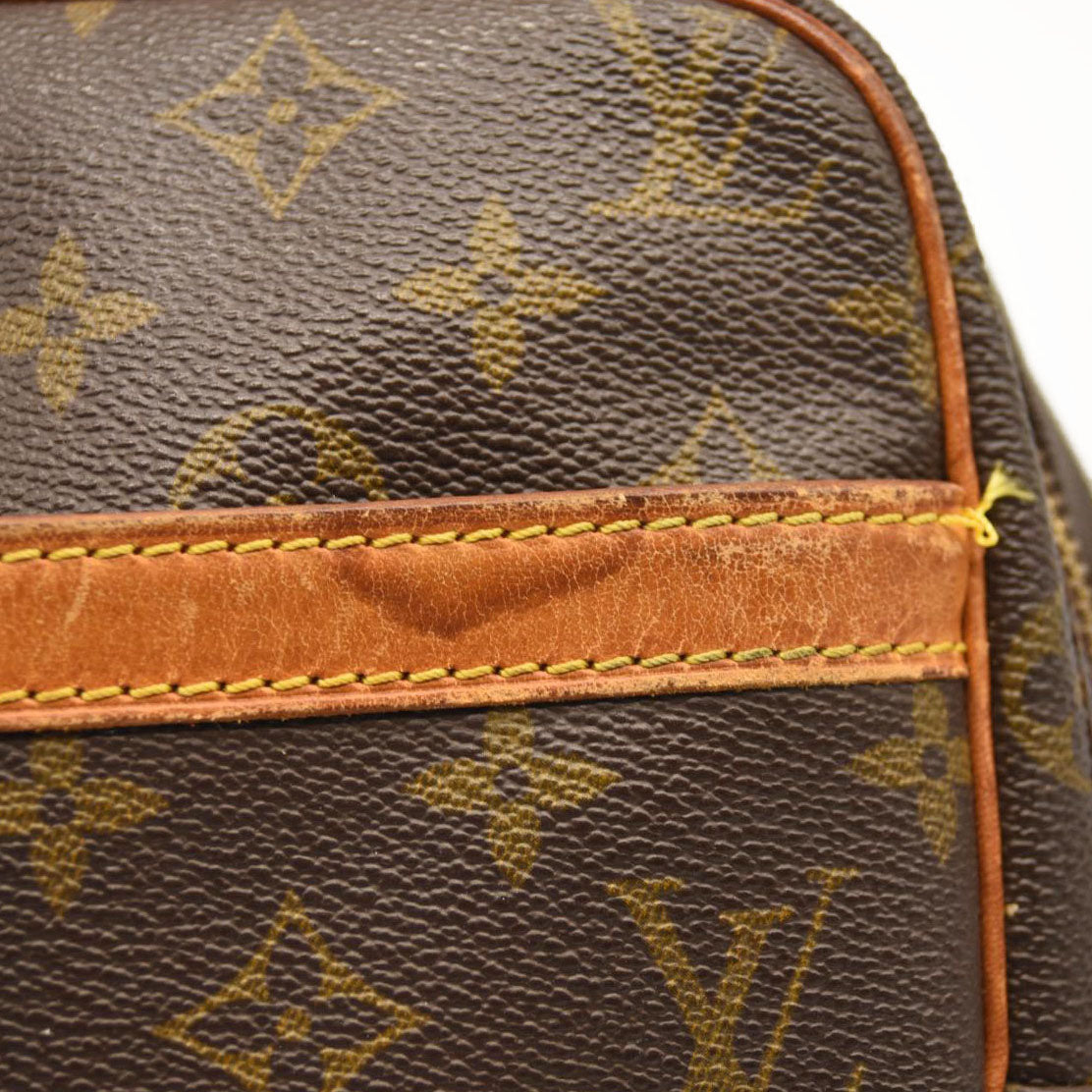 LOUIS VUITTON Monogram Reporter PM