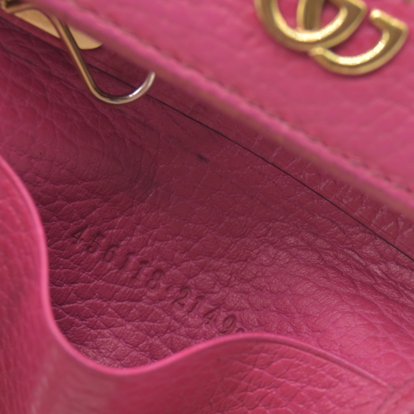 $450 GUCCI GG Marmont Leather 6 Ring Key Case