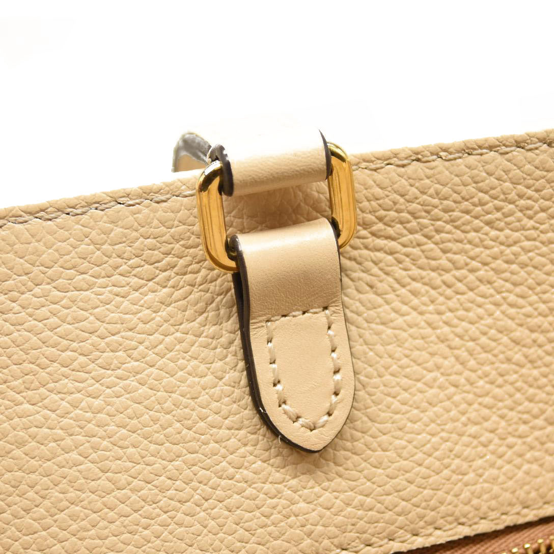 LOUIS VUITTON Empreinte Monogram Giant Onthego GM Creme