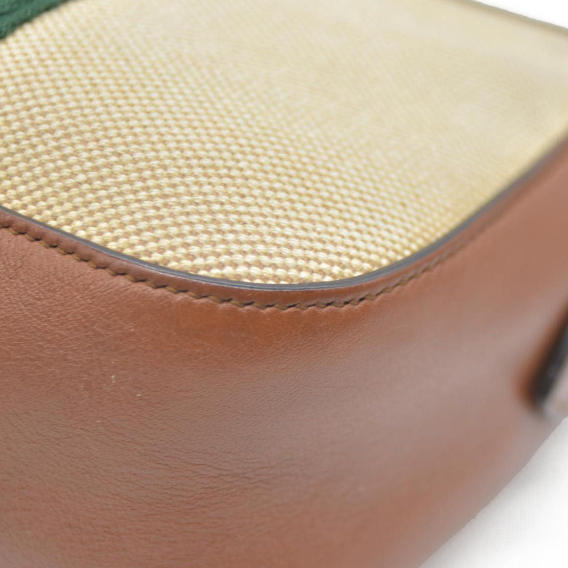 AUCTION $1450 Gucci  Vintage Canvas Web Shoulder Bag Sand Cuir