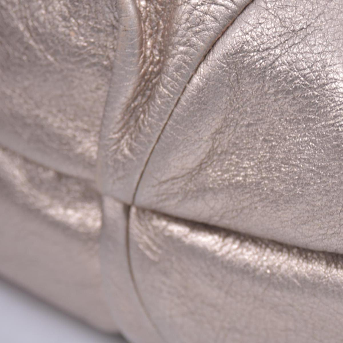 $950 Salvatore Ferragamo Vara Leather Hand Bag Gold 10021032
