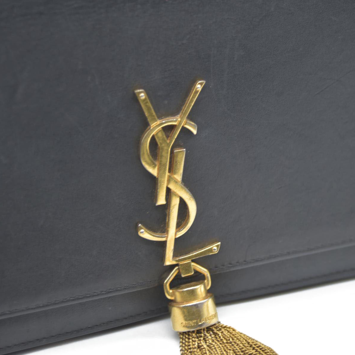 AUCTION $2400 Saint Laurent  Grain De Poudre Medium Classic Monogram Kate Tassel Satchel Black