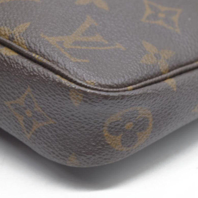 AUCTION $1290 Louis Vuitton Monogram Pochette Accessories CA0030