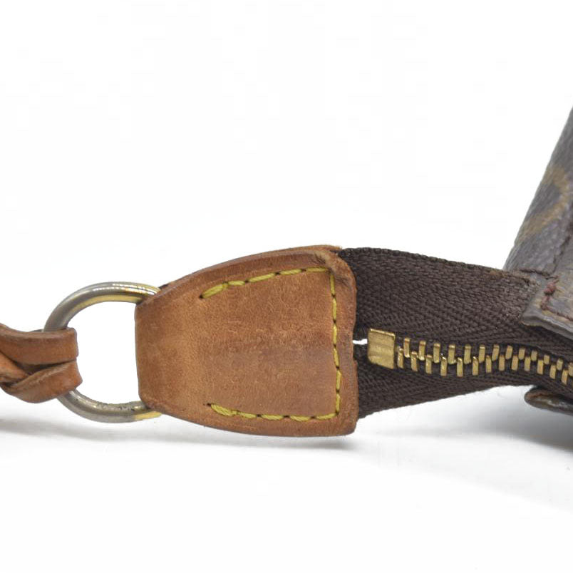 AUCTION $1290 Louis Vuitton Monogram Pochette Accessories CA0030