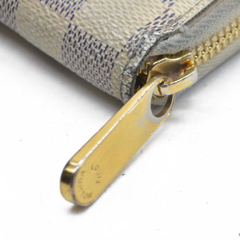 $895 Louis Vuitton  Damier Azur Zippy Wallet SD3196