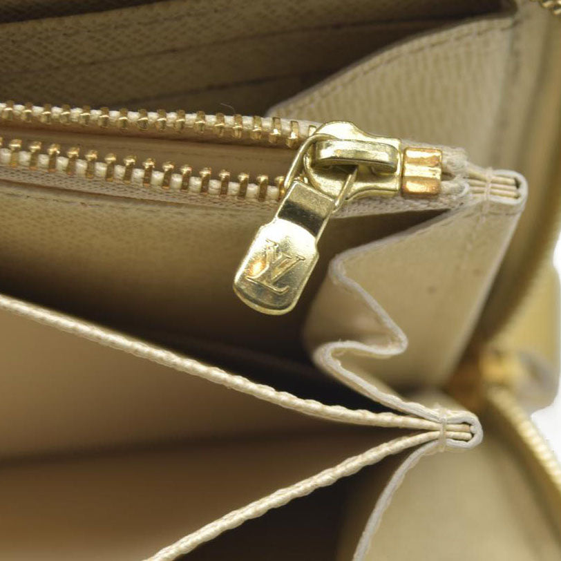 $895 Louis Vuitton  Damier Azur Zippy Wallet SD3196