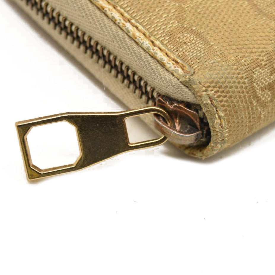 Gucci  Monogram Metal Bar Zip Around Wallet Beige Ebony Cream