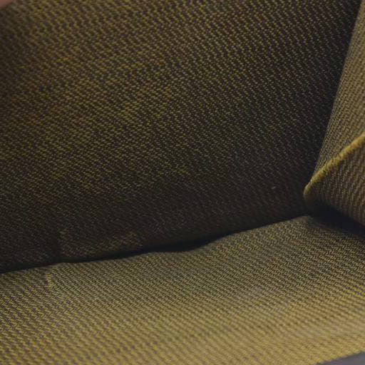 $395 Fendi Vintage Kiss Lock French Wallet