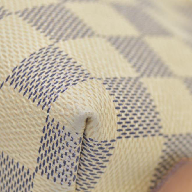 Louis Vuitton  Damier Azur Cosmetic Pouch CA2172