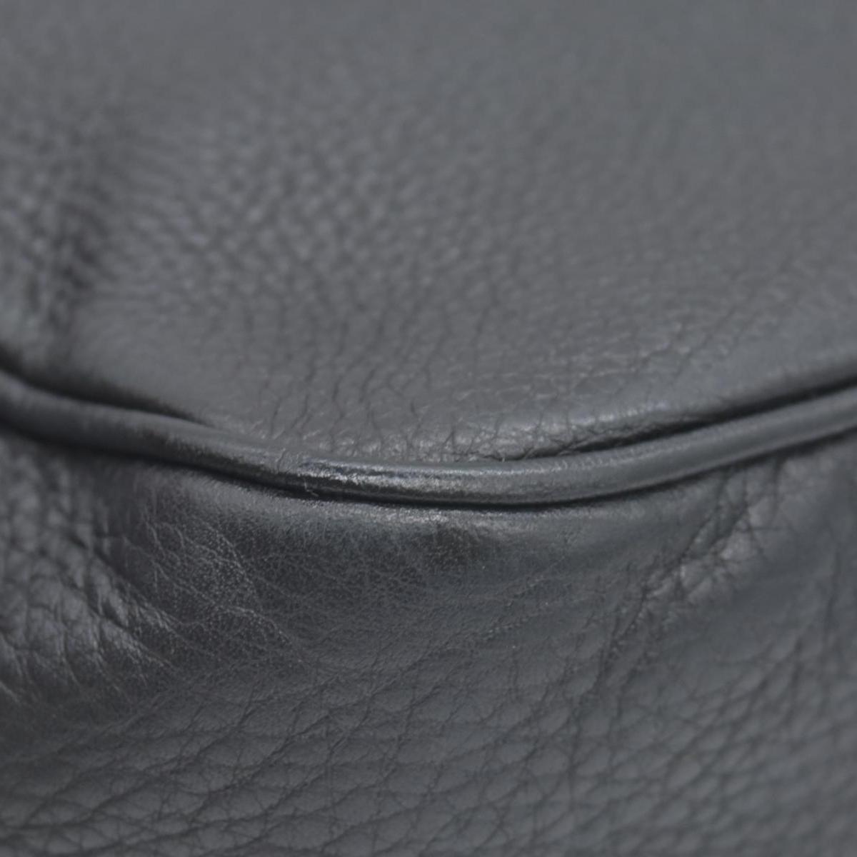 $1490 Gucci Pebbled Calfskin Small Soho Disco Bag Black
