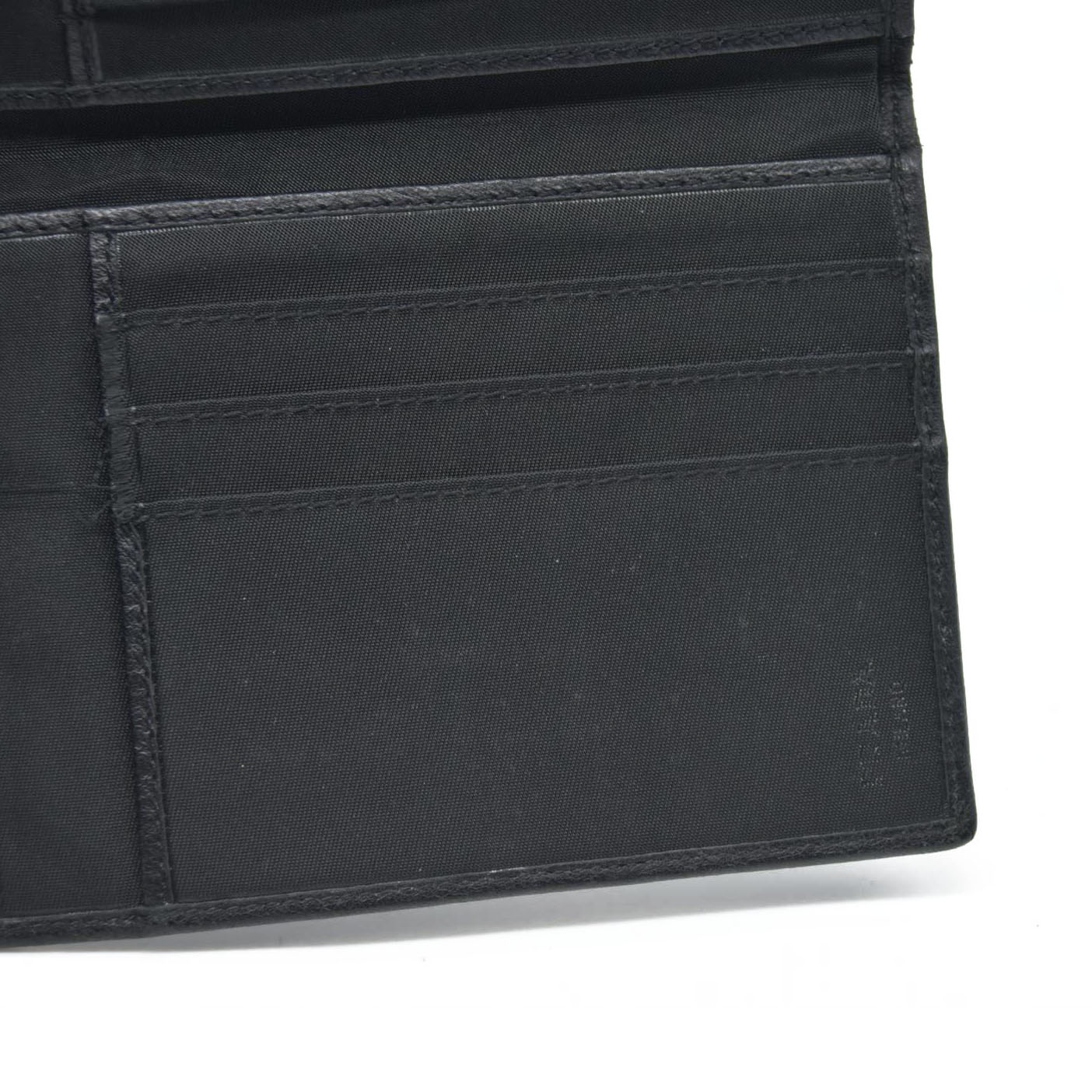 $650 Prada Saffiano Cuir Leather Wallet