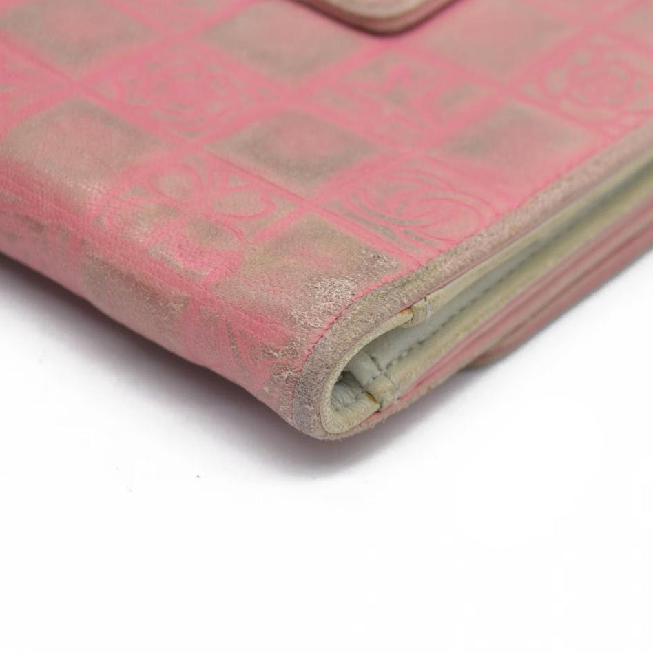 Chanel icon line Bi-fold Wallet With Silver Metal Lambskin Light Pink