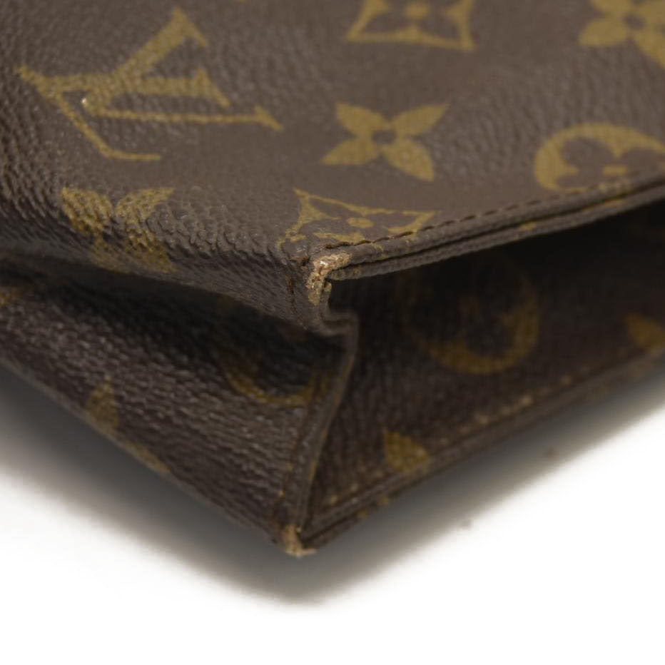 Louis Vuitton  Monogram Toiletry Pouch 26 873TH