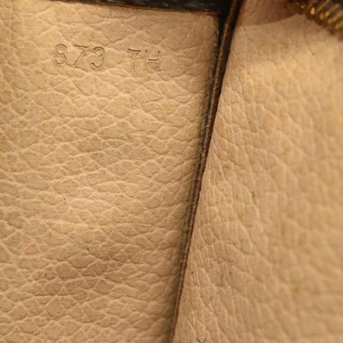 Louis Vuitton  Monogram Toiletry Pouch 26 873TH