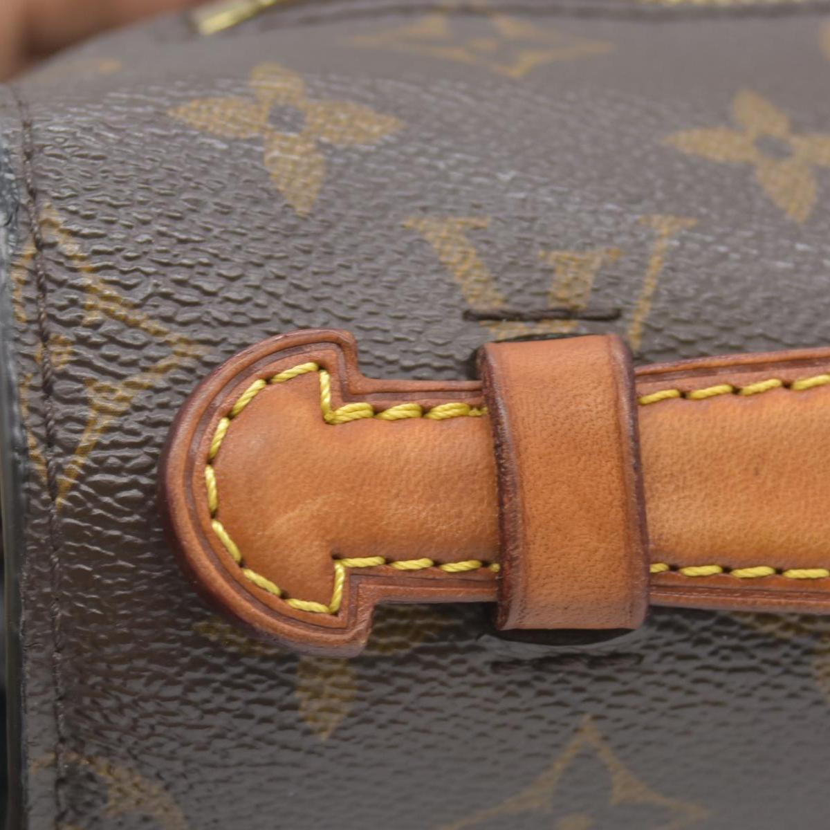 $2750 2019 Louis Vuitton  Monogram Pochette Metis AR2189