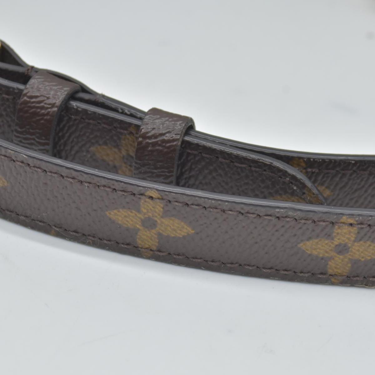 $2750 2019 Louis Vuitton  Monogram Pochette Metis AR2189