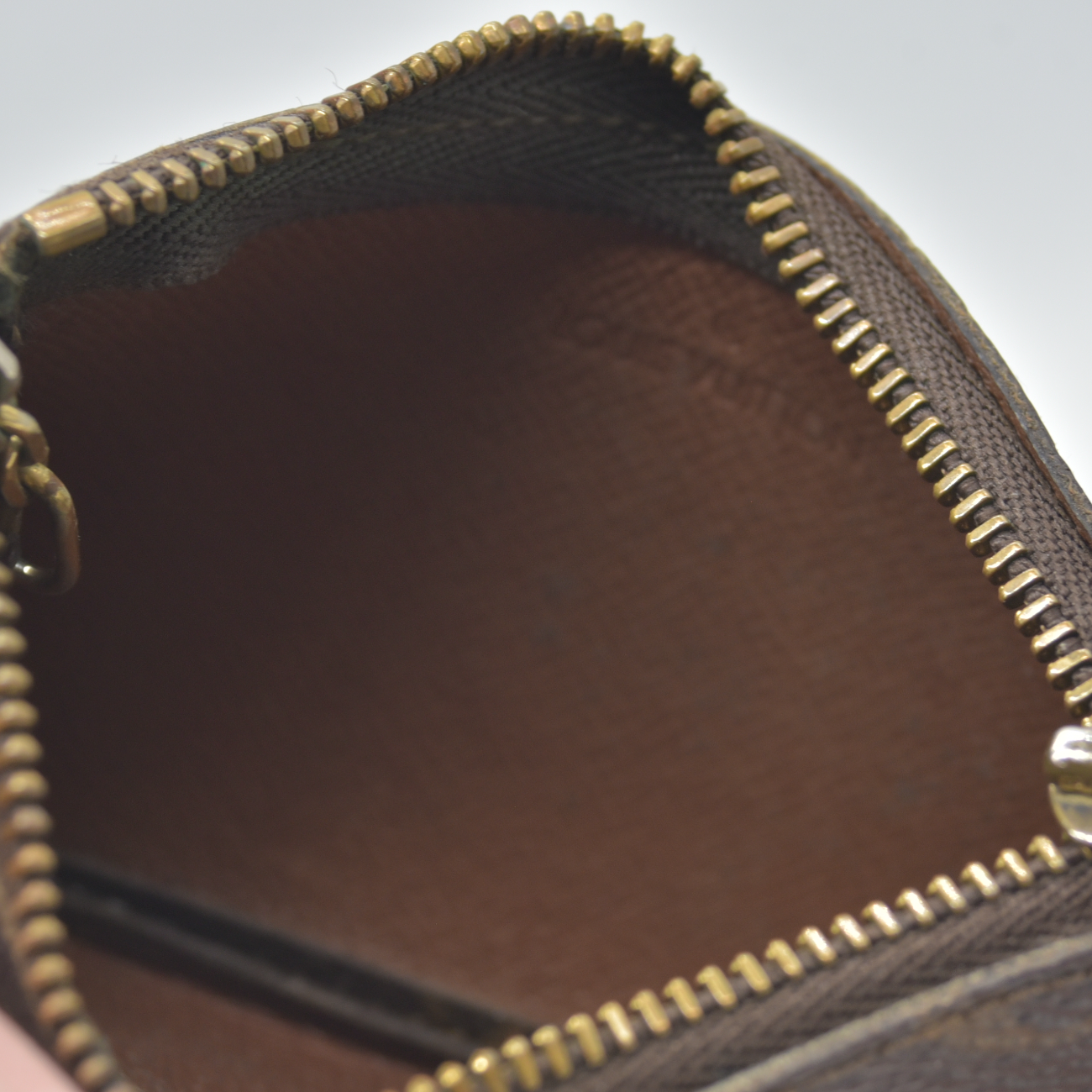 $345  Louis Vuitton  Monogram Key Pouch ET