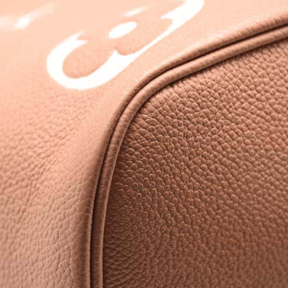 LOUIS VUITTON Empreinte Monogram Giant Neverfull MM Trianon Pink Cream