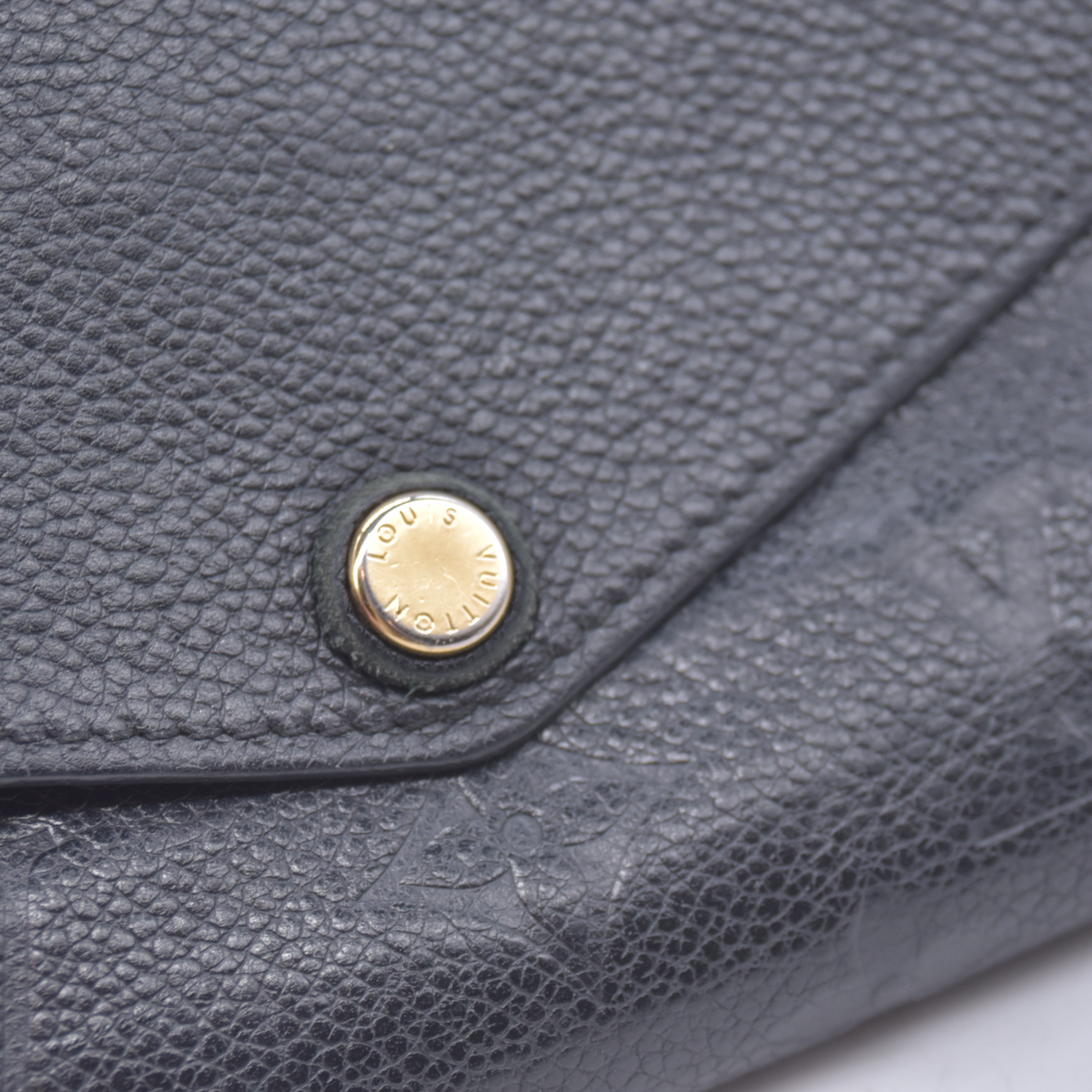 $1060 2015 Louis Vuitton Empreinte Sarah Wallet NM Black CA4105