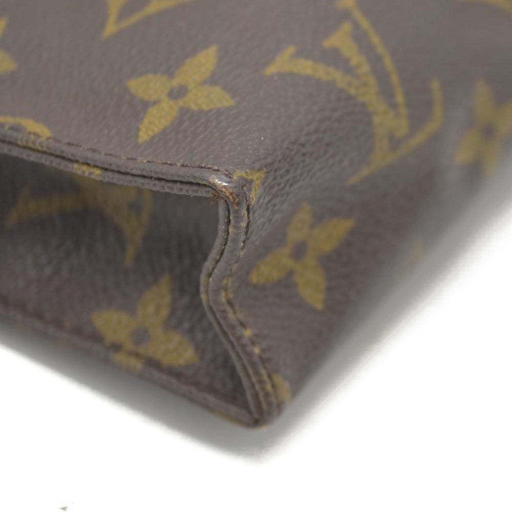 Louis Vuitton  Monogram Toiletry Pouch 15 TH8910